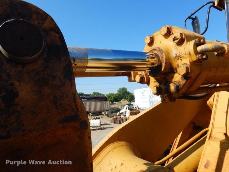 image for item MF9648 1987 Caterpillar 966E  wheel loader