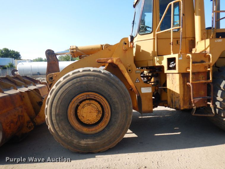 image for item MF9648 1987 Caterpillar 966E  wheel loader