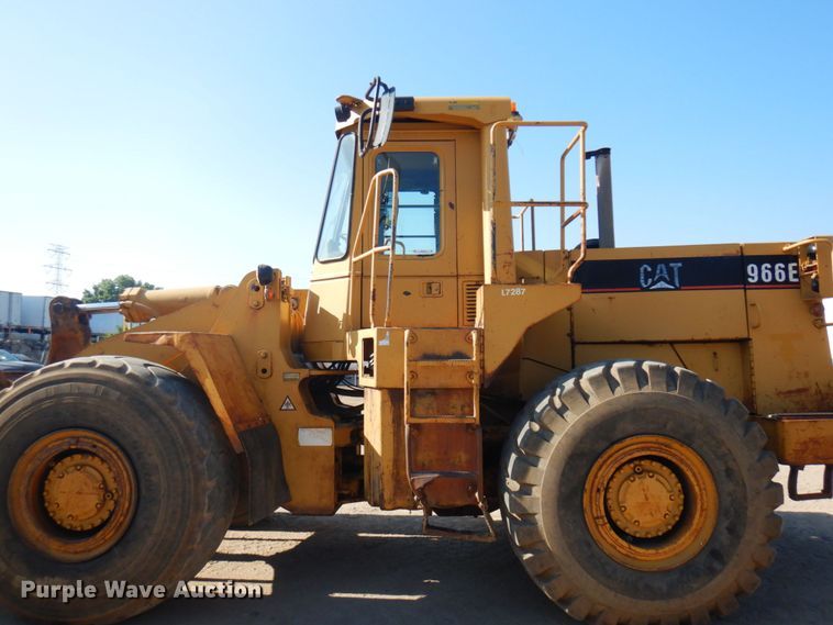 image for item MF9648 1987 Caterpillar 966E  wheel loader