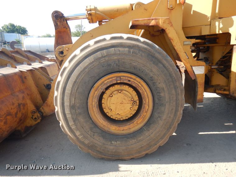 image for item MF9648 1987 Caterpillar 966E  wheel loader