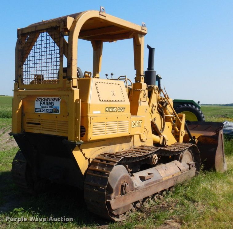 image for item MF9659 1967 Caterpillar 955K  track loader