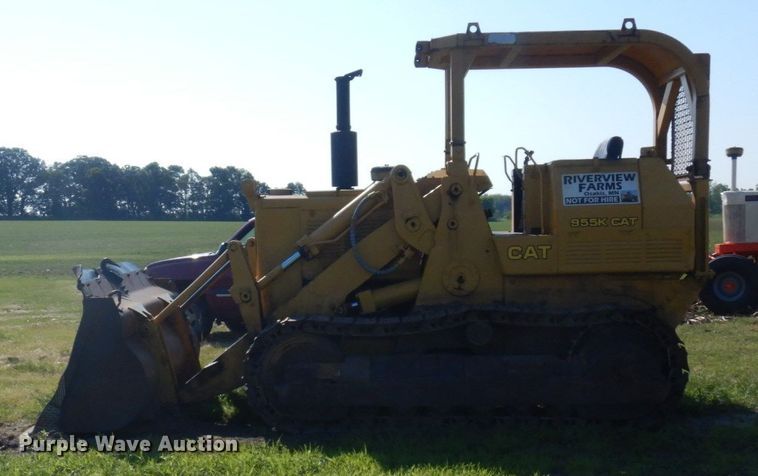 image for item MF9659 1967 Caterpillar 955K  track loader