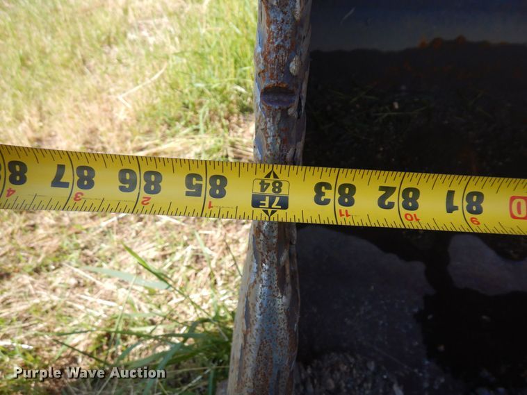 image for item MF9659 1967 Caterpillar 955K  track loader