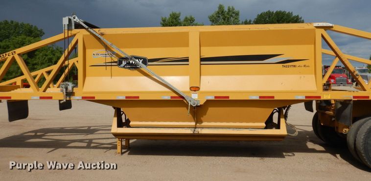 image for item MF9663 2014 Rway T4221TR1  bottom dump trailer