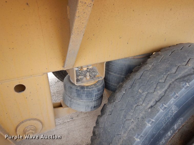 image for item MF9663 2014 Rway T4221TR1  bottom dump trailer