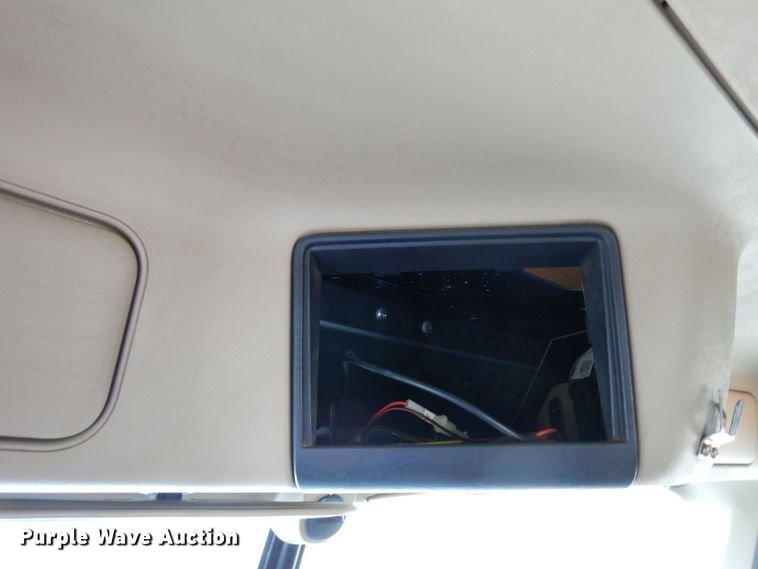 image for item MF9664 2013 Freightliner Coronado  semi truck