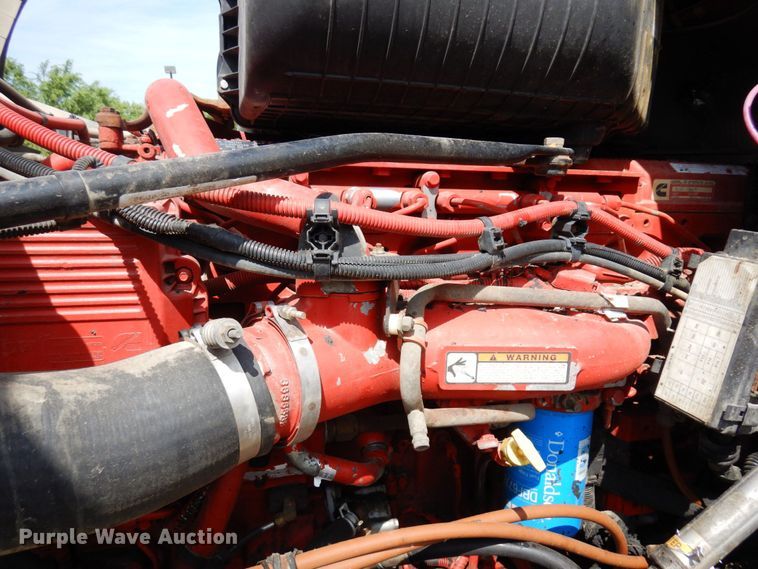 image for item MF9664 2013 Freightliner Coronado  semi truck