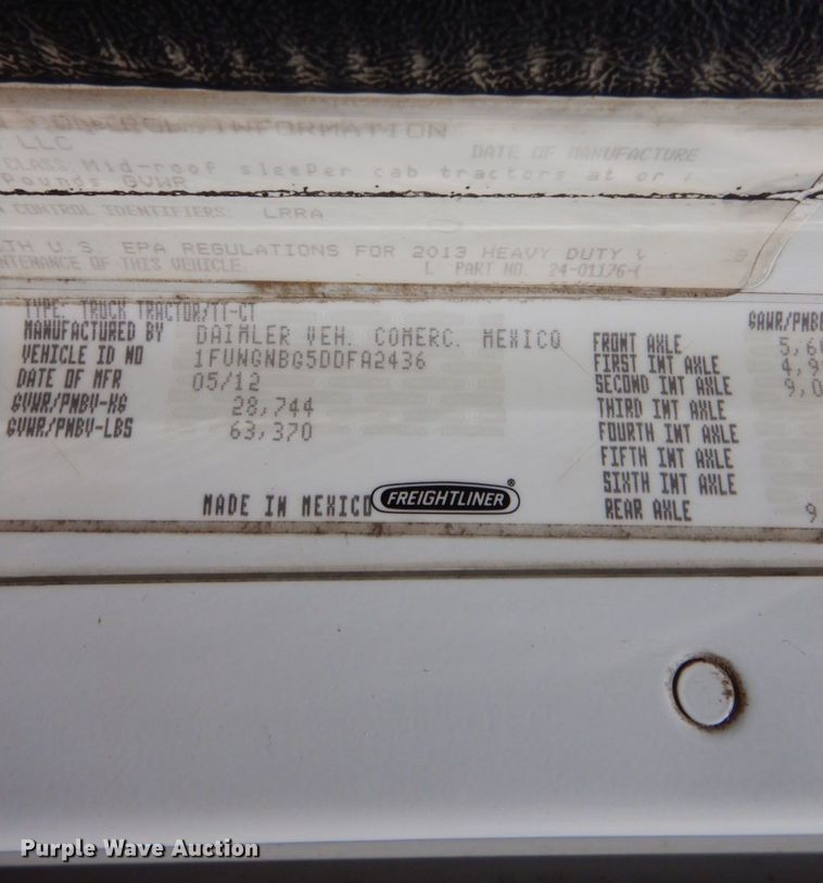 image for item MF9664 2013 Freightliner Coronado  semi truck