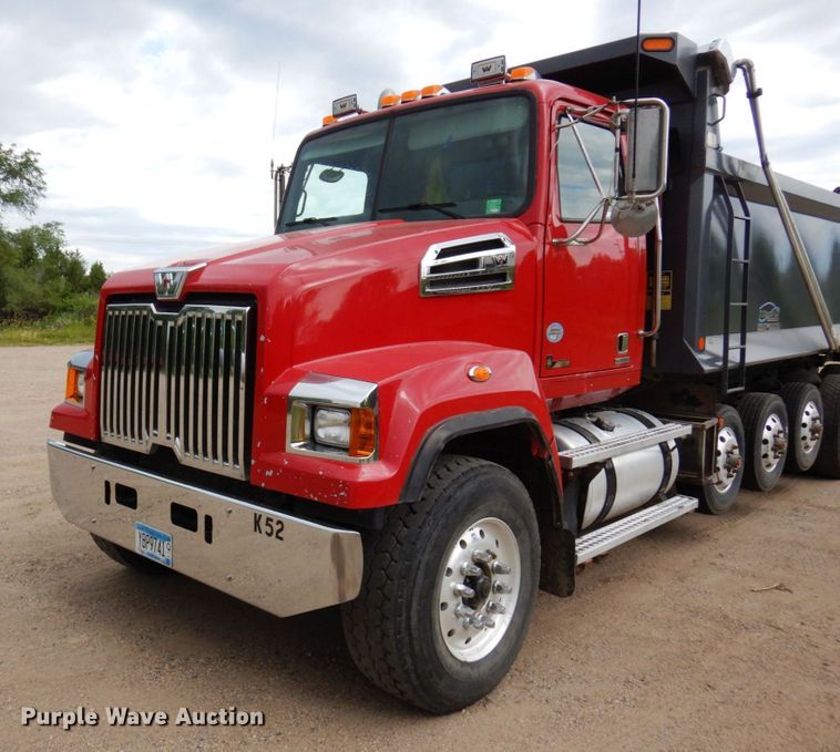 image for item MF9666 2017 Western Star 4700SF  dump truck