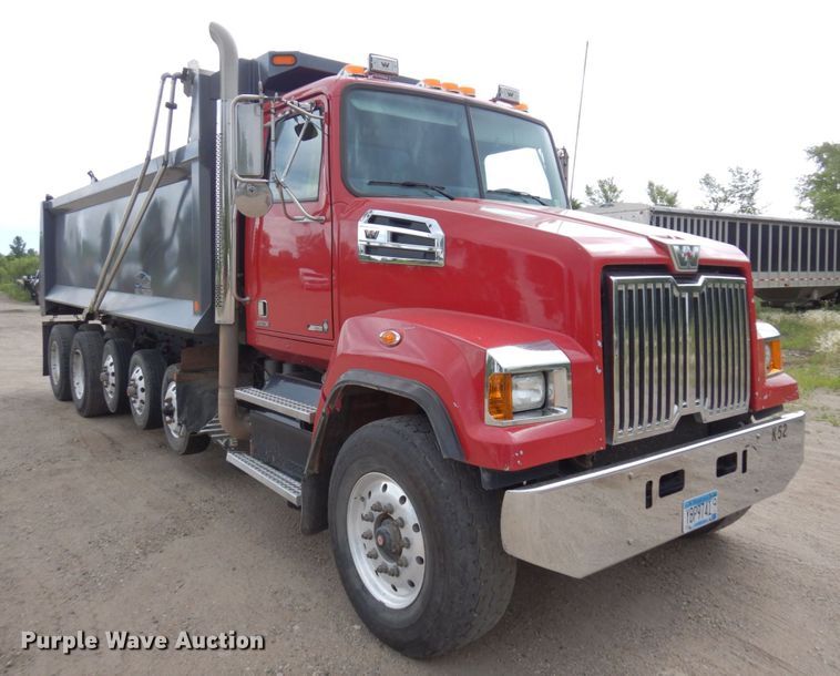 image for item MF9666 2017 Western Star 4700SF  dump truck