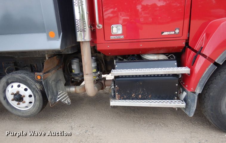image for item MF9666 2017 Western Star 4700SF  dump truck