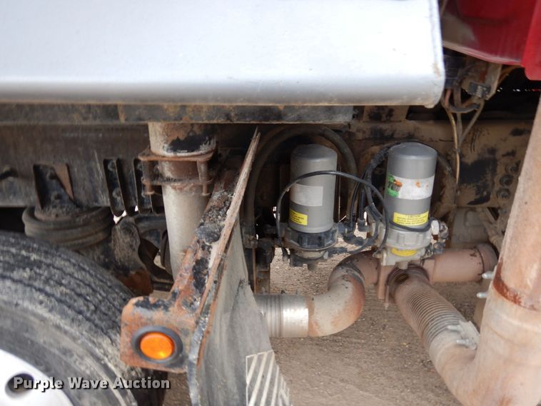 image for item MF9666 2017 Western Star 4700SF  dump truck