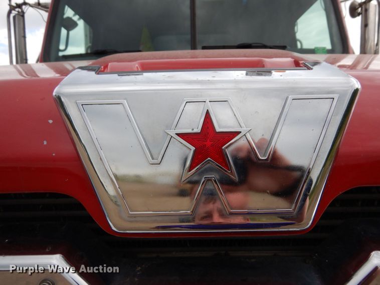 image for item MF9666 2017 Western Star 4700SF  dump truck