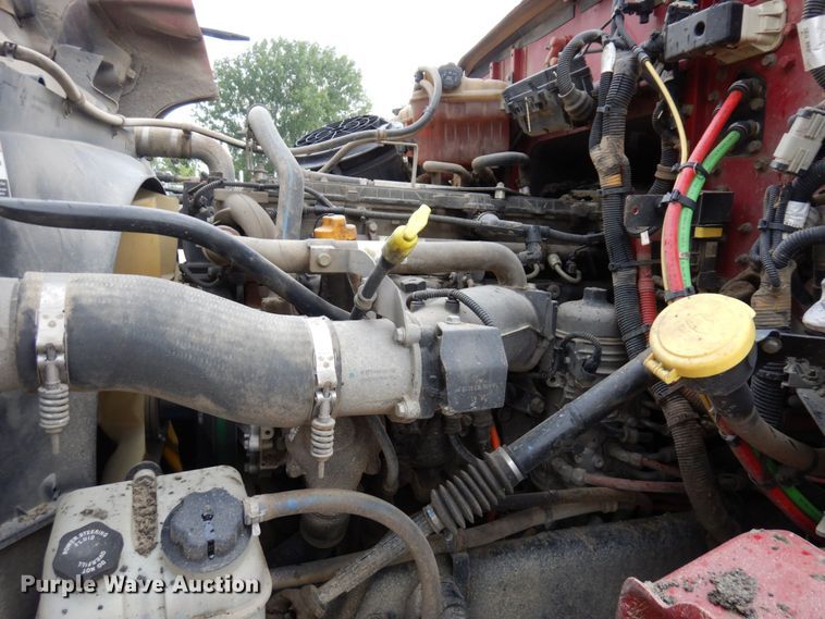 image for item MF9666 2017 Western Star 4700SF  dump truck