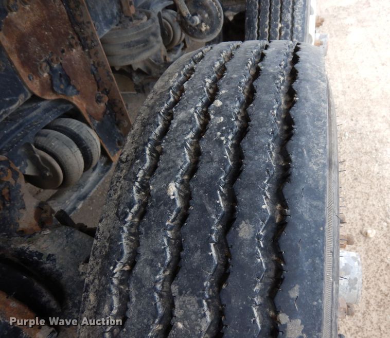 image for item MF9666 2017 Western Star 4700SF  dump truck