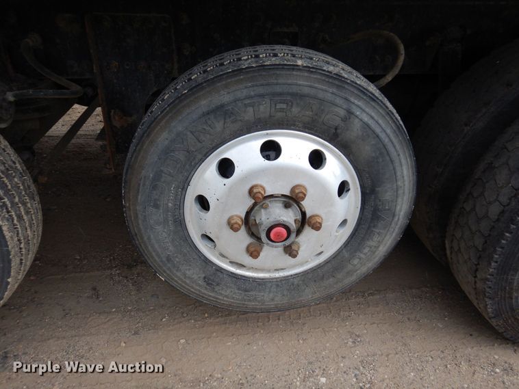 image for item MF9666 2017 Western Star 4700SF  dump truck