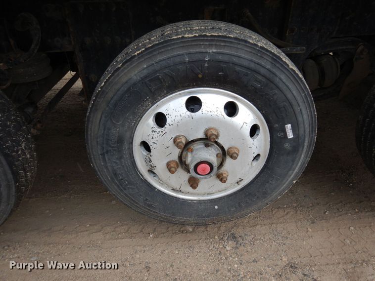 image for item MF9666 2017 Western Star 4700SF  dump truck