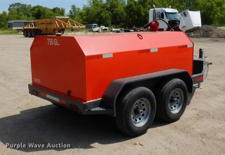 image for item MF9667 2021 X-Star  fuel trailer