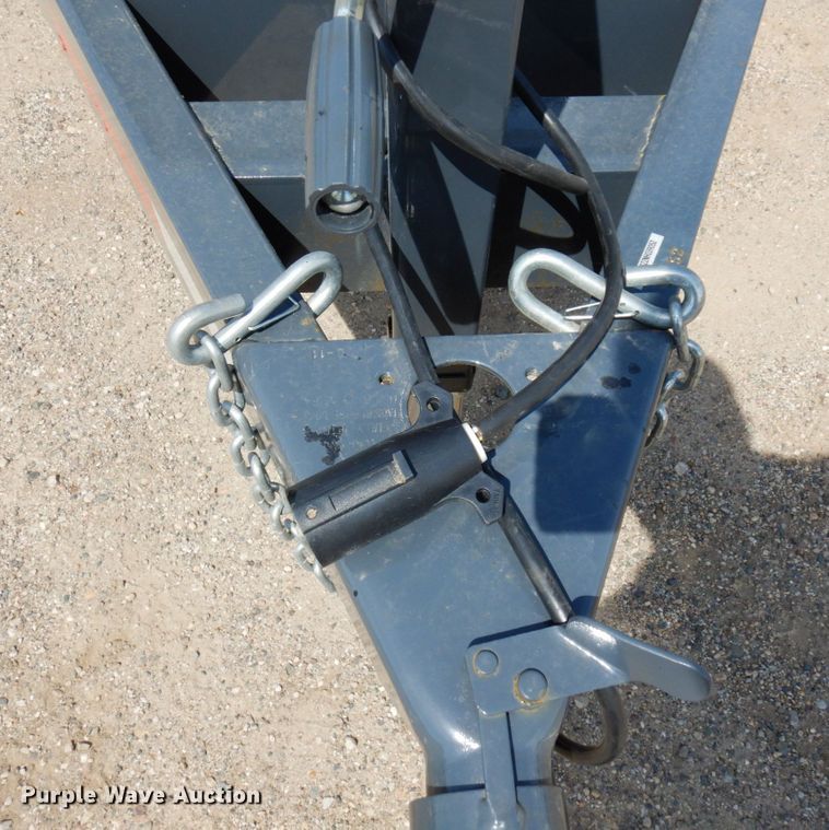 image for item MF9667 2021 X-Star  fuel trailer