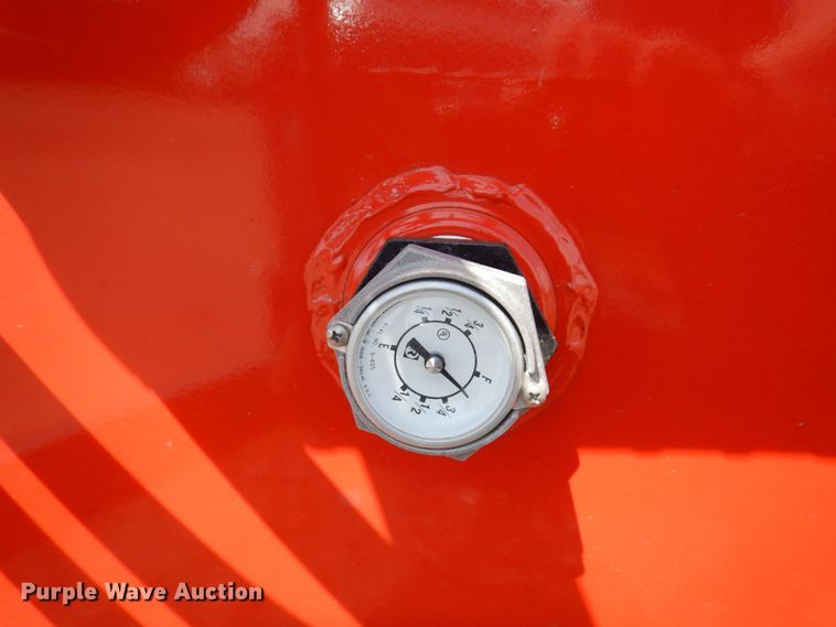 image for item MF9667 2021 X-Star  fuel trailer