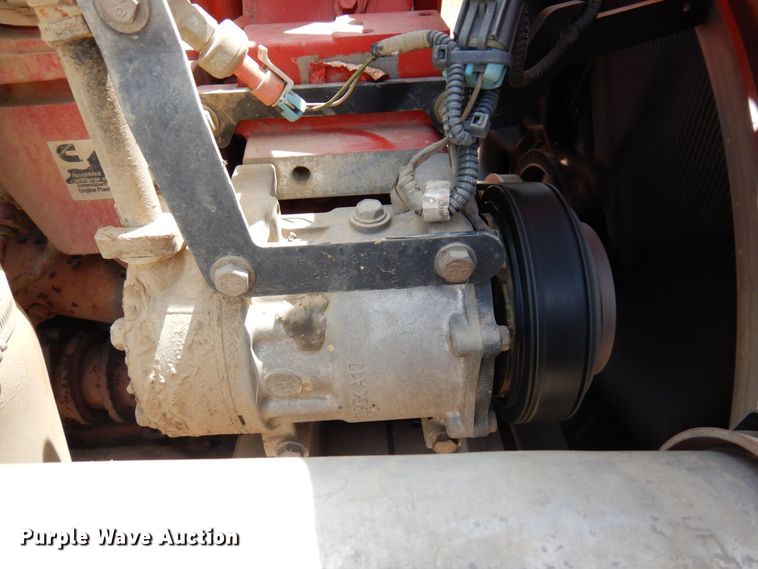 image for item MF9668 2016 Kenworth T800  semi truck