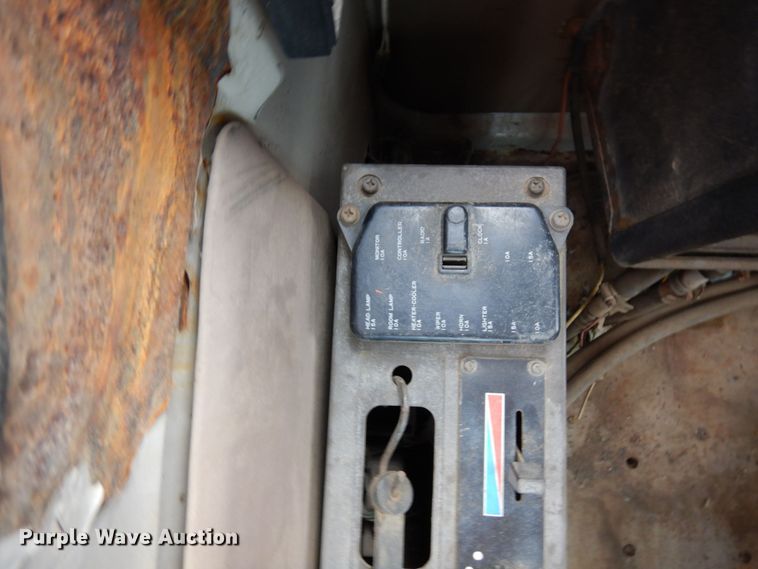 image for item MF9676 1990 Hitachi EX270LC  long reach excavator