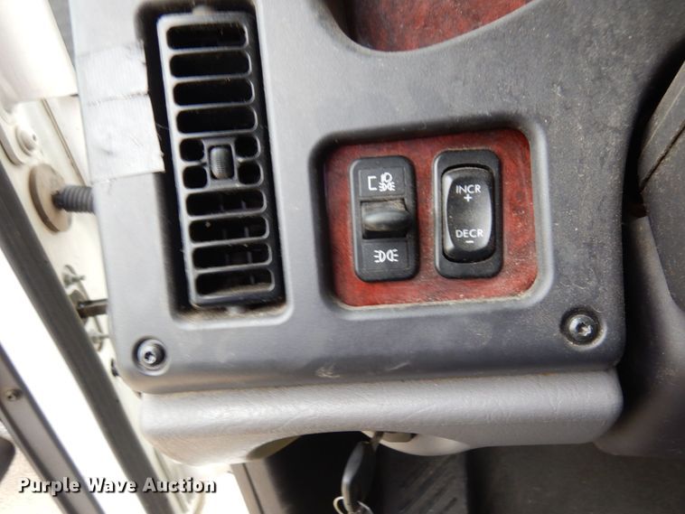 image for item MF9684 2016 Freightliner 114SD  semi truck