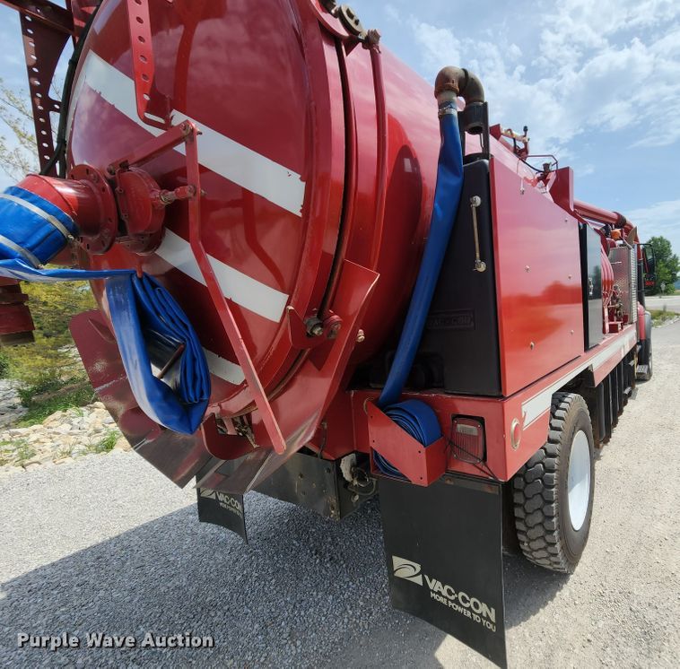 image for item MK9000 2007 International 7400  sewer jetter truck