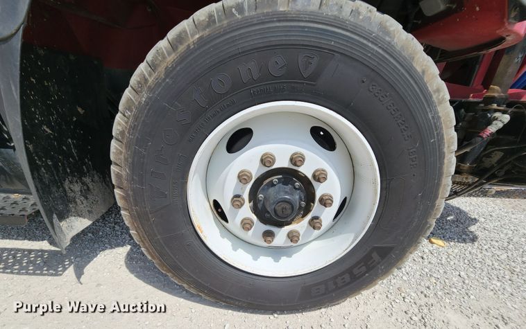 image for item MK9000 2007 International 7400  sewer jetter truck