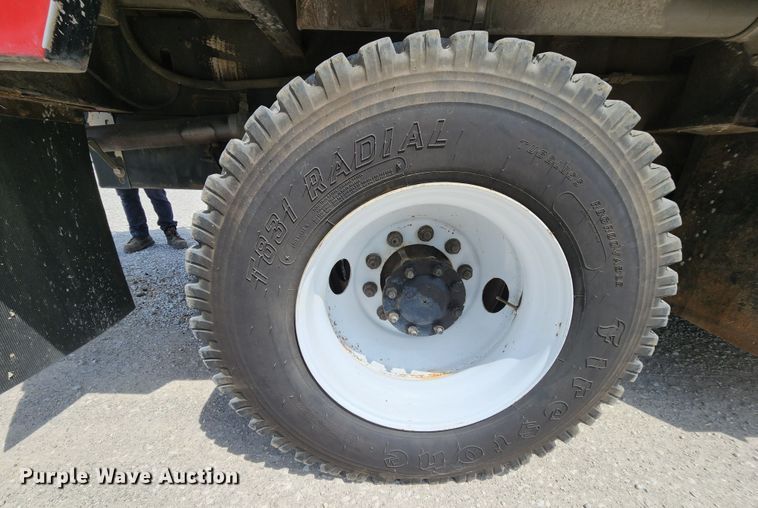 image for item MK9000 2007 International 7400  sewer jetter truck