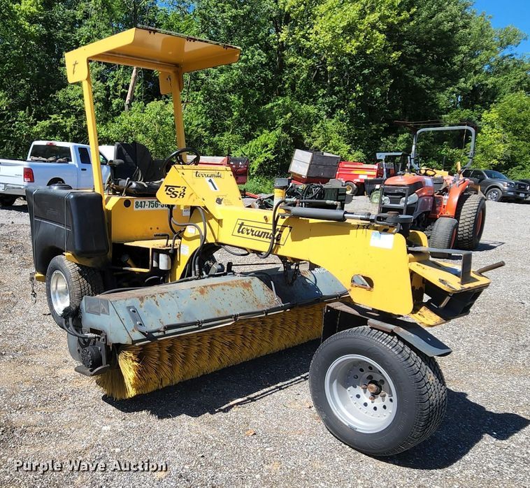 image for item MK9020 2006 Terramite TSS38  broom