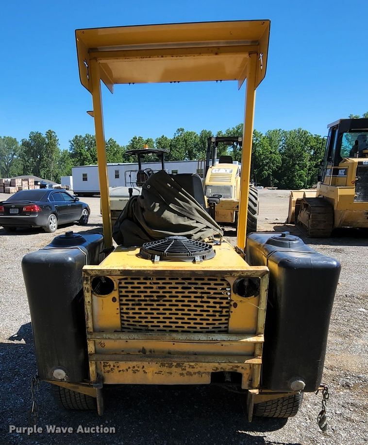 image for item MK9020 2006 Terramite TSS38  broom