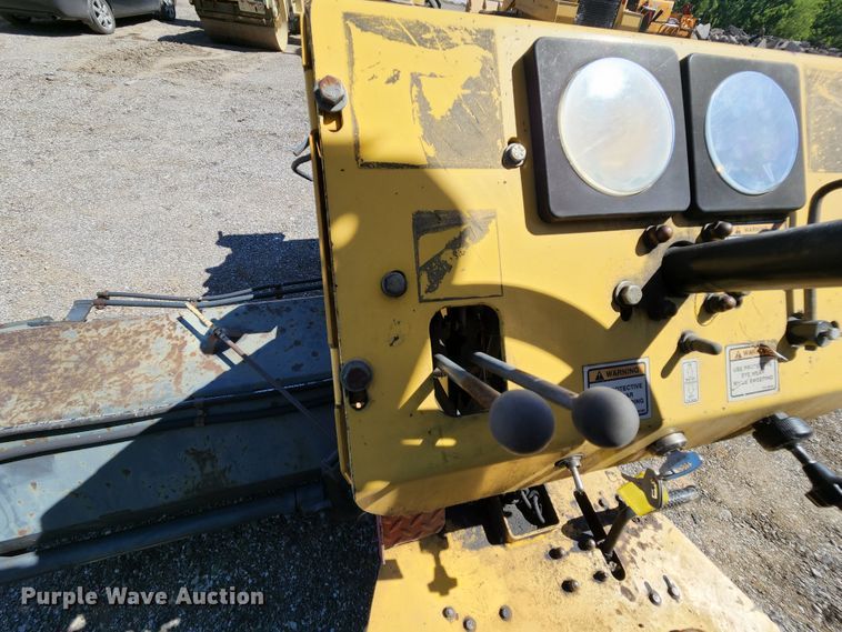 image for item MK9020 2006 Terramite TSS38  broom