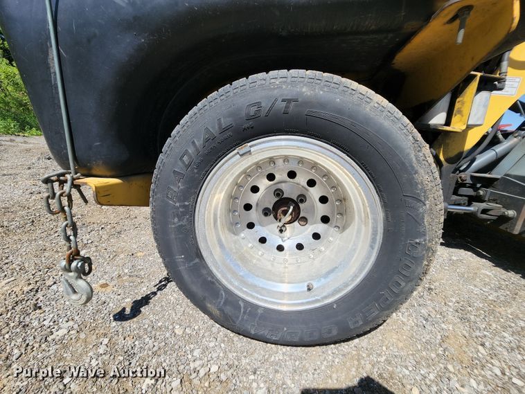 image for item MK9020 2006 Terramite TSS38  broom