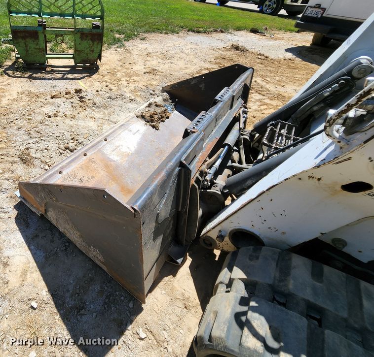 image for item MK9022 2011 Bobcat T750  tracked skid steer loader