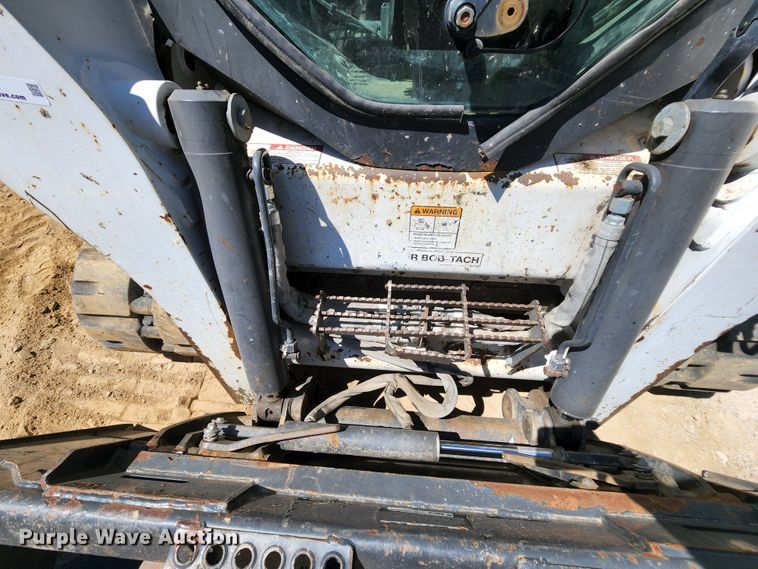 image for item MK9022 2011 Bobcat T750  tracked skid steer loader