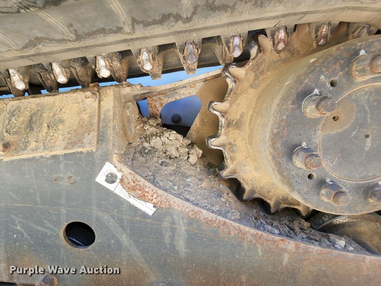 image for item MK9022 2011 Bobcat T750  tracked skid steer loader