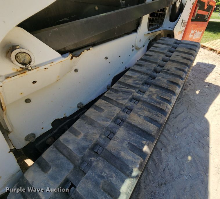 image for item MK9022 2011 Bobcat T750  tracked skid steer loader