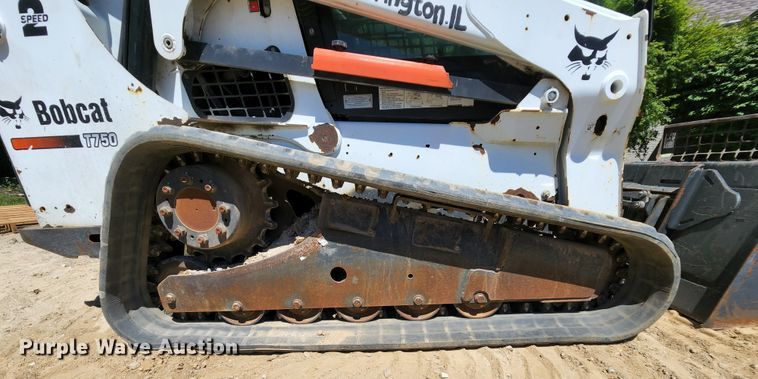 image for item MK9022 2011 Bobcat T750  tracked skid steer loader