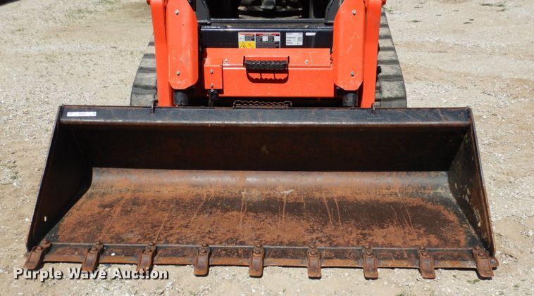 image for item MU9652 Caterpillar  skid steer bucket