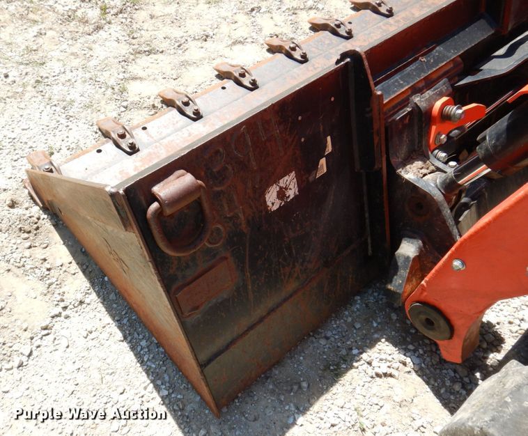 image for item MU9652 Caterpillar  skid steer bucket