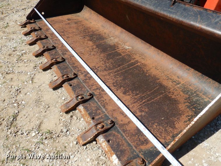 image for item MU9652 Caterpillar  skid steer bucket