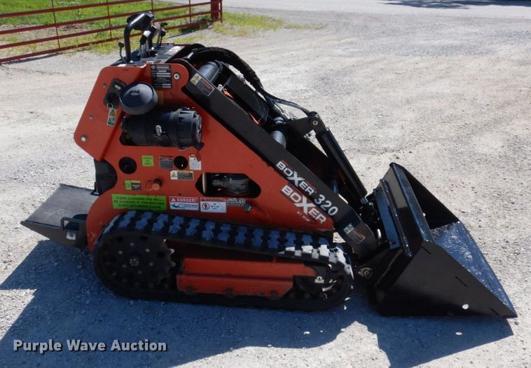 image for item MU9656 2017 Morbark 320  compact utility loader