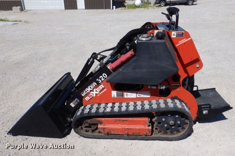 image for item MU9656 2017 Morbark 320  compact utility loader