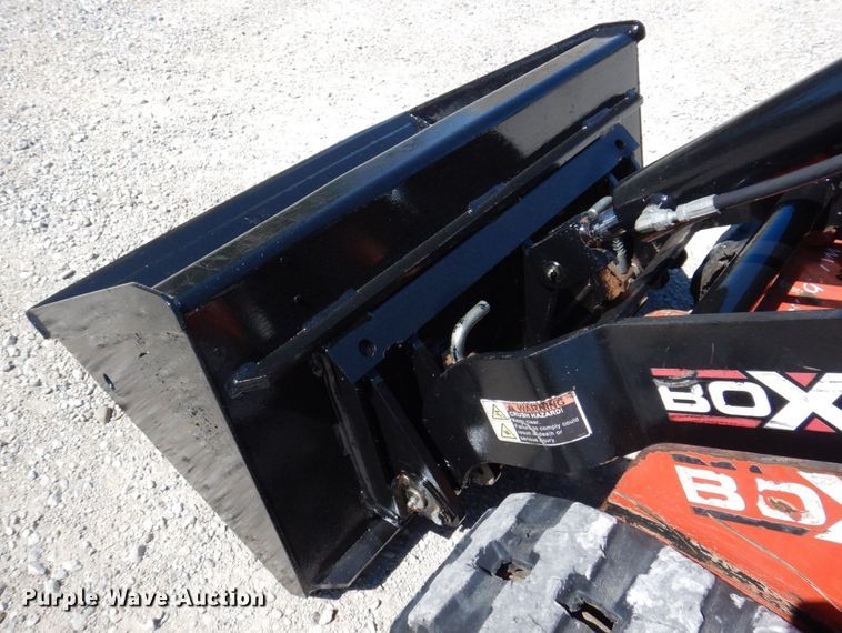 image for item MU9656 2017 Morbark 320  compact utility loader