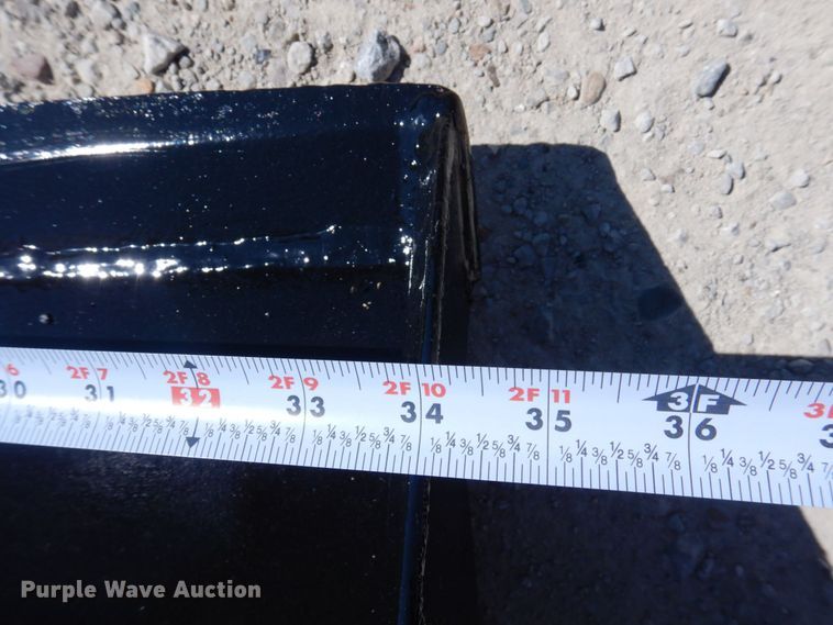 image for item MU9656 2017 Morbark 320  compact utility loader