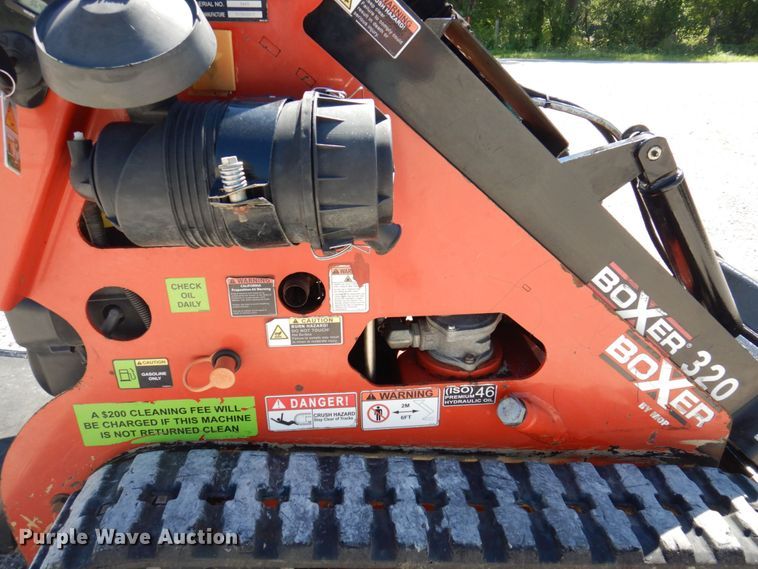 image for item MU9656 2017 Morbark 320  compact utility loader