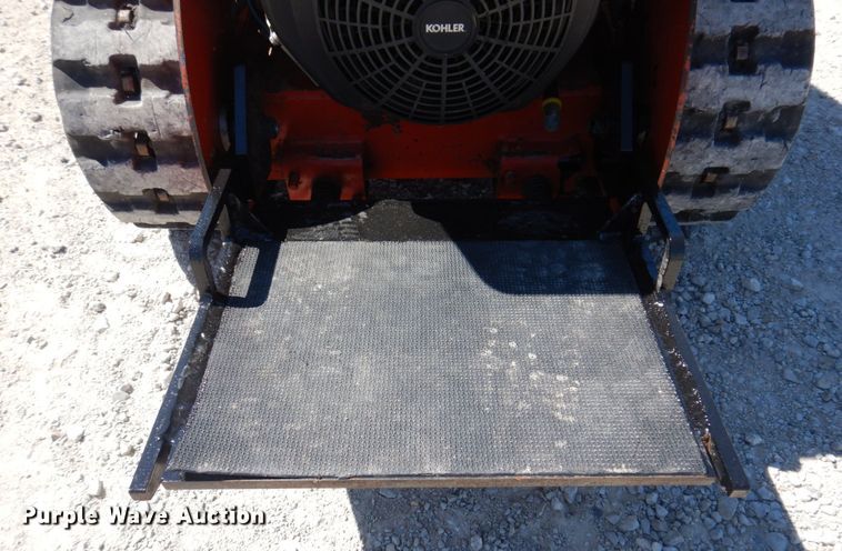 image for item MU9656 2017 Morbark 320  compact utility loader