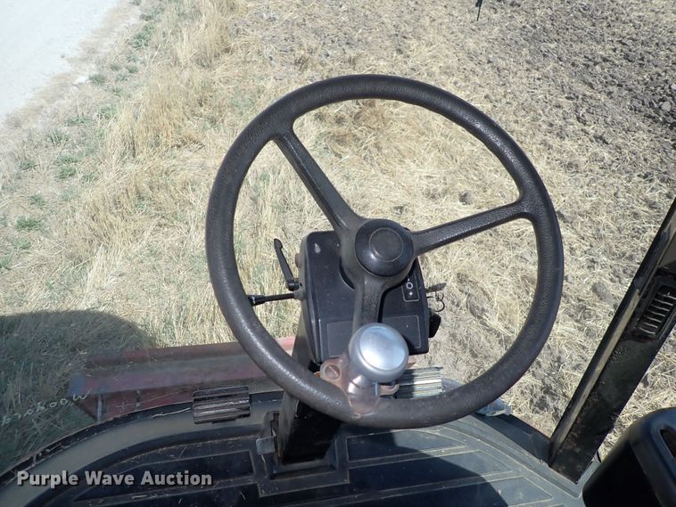 image for item DF5001 1996 Case IH 2188  combine