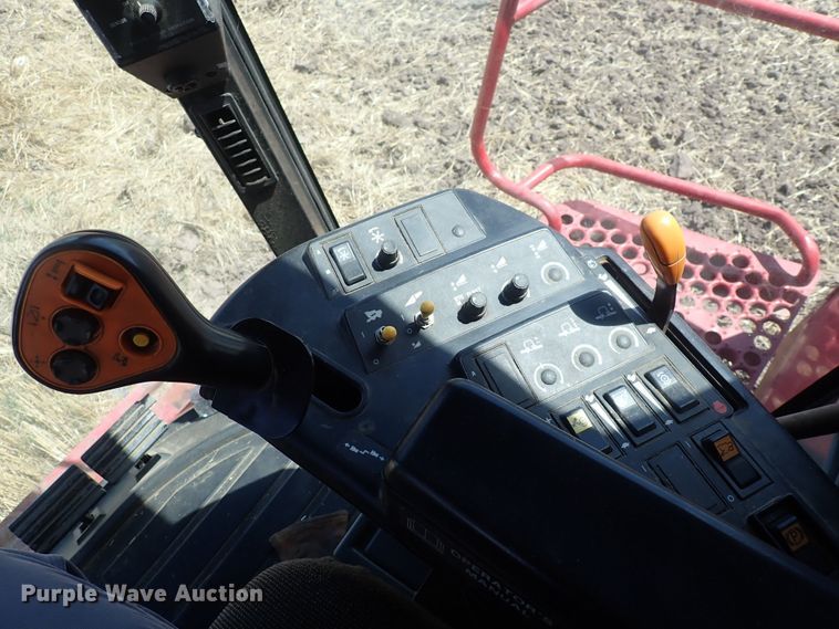 image for item DF5001 1996 Case IH 2188  combine